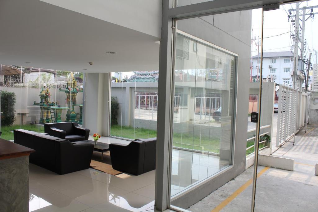 Ban Khlong Nang Li Utd Apartments Sukhumvit מראה חיצוני תמונה